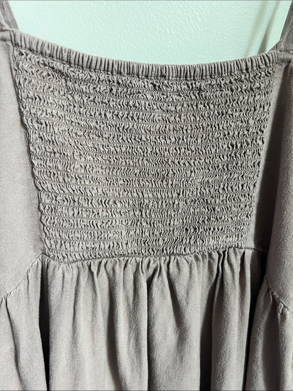 Aerie | Tie-Shoulder Button-Front Womenâs Linen Blend Camisole Top Taupe Size M - Picture 8 of 17